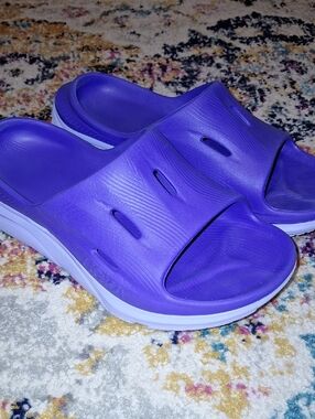 Hoka ORA Slides Size 8 Unique Purpley/ Blue Color.
